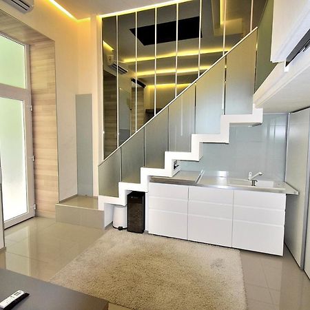 Small Home Budapest Sziv 3 ภายนอก รูปภาพ