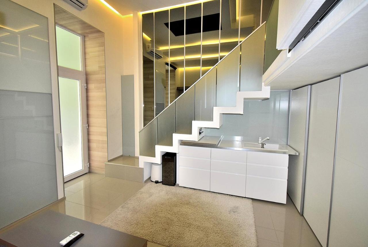 Small Home Budapest Sziv 3 ภายนอก รูปภาพ